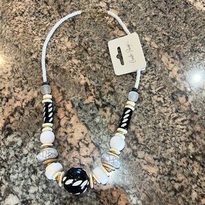 NWT Charlie Paige Necklace
